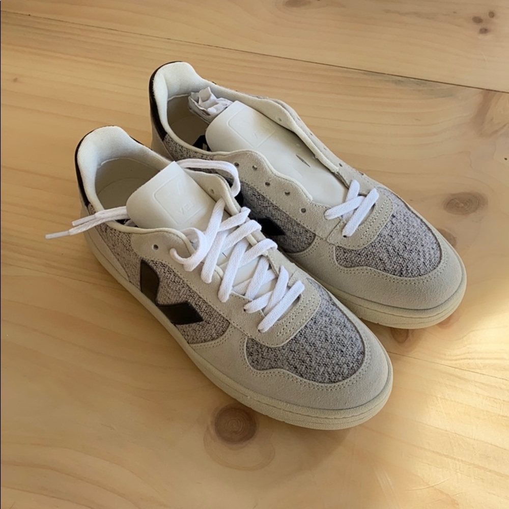 Veja Sneakers